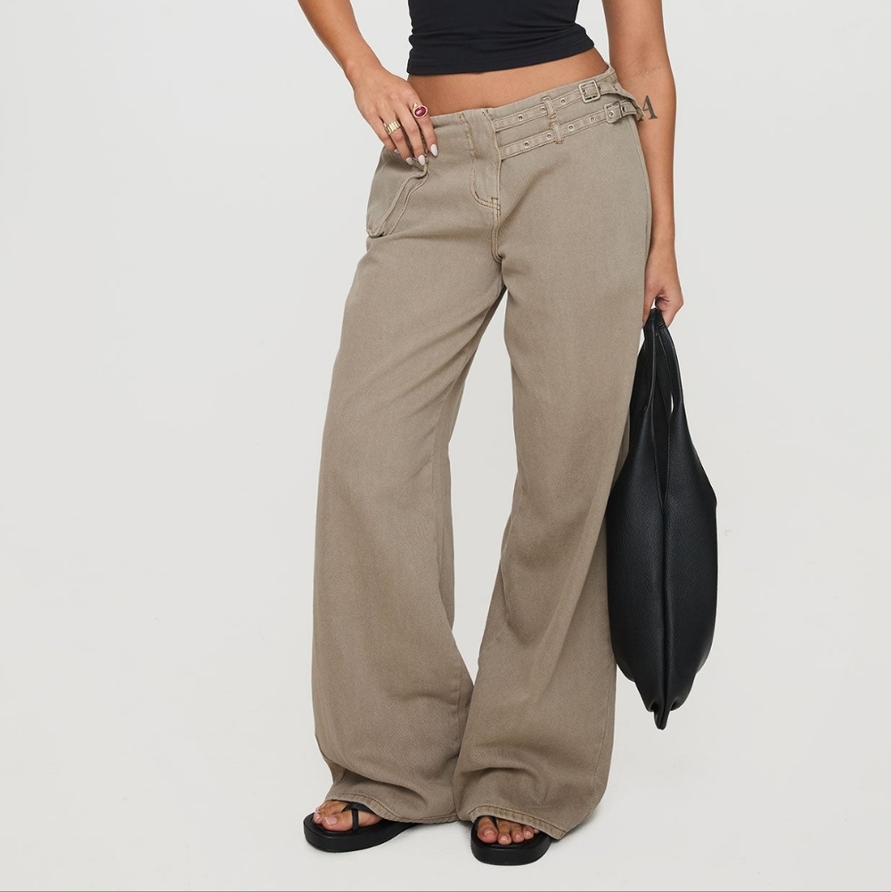 Princess Polly Paltrow Wide Leg Cargo Jeans in Taupe Buckle Grommet